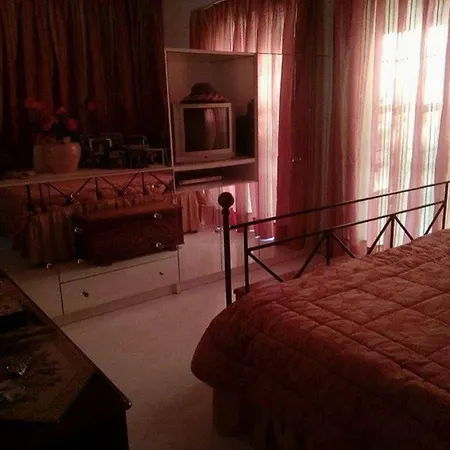 Spiti Me Thea 乡村民宿 菲利亚特拉